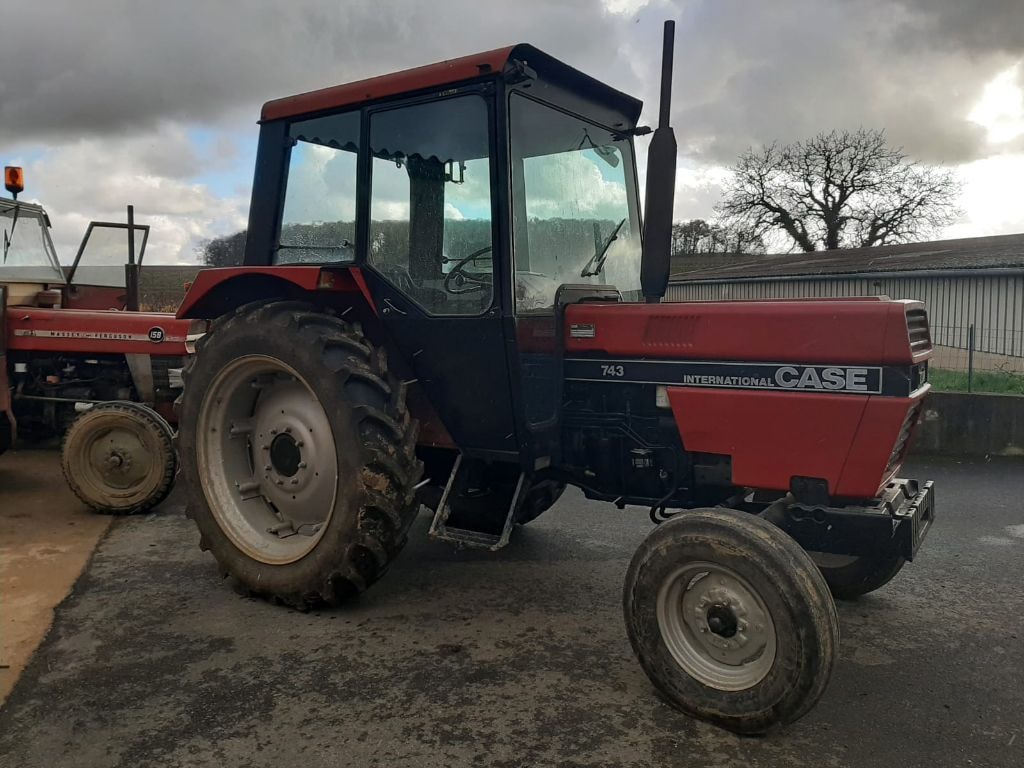 Tracteur CASE IH 743 - photo slide 20