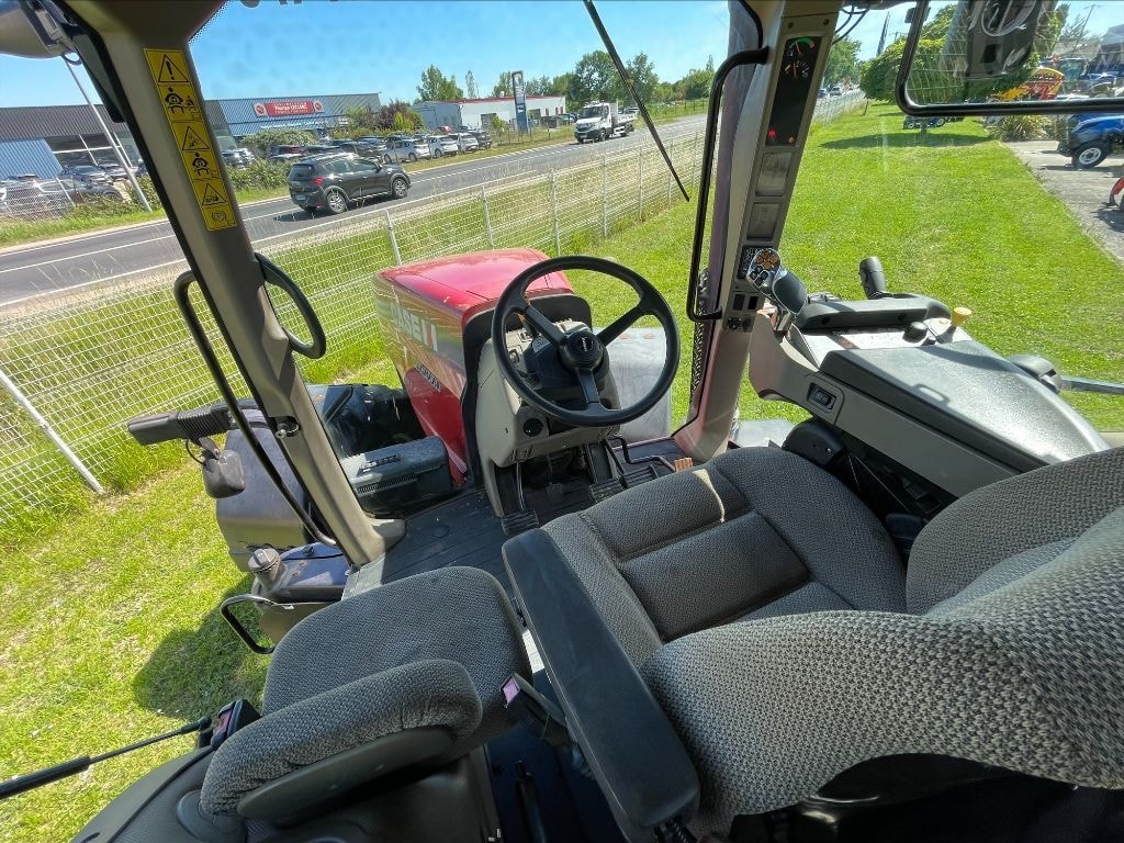 Tracteur CASE IH MAGNUM 260 - photo slide 13
