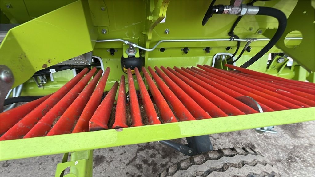 Moissonneuse CLAAS Lexion 7500 - photo slide 12