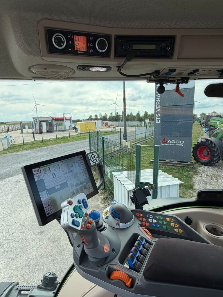 Tracteur FENDT 512 VARIO PROFI + - photo slide 16