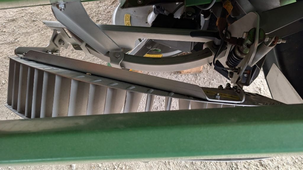 Epandeur engrais AMAZONE ZAM PROFIS 3001 - photo slide 14