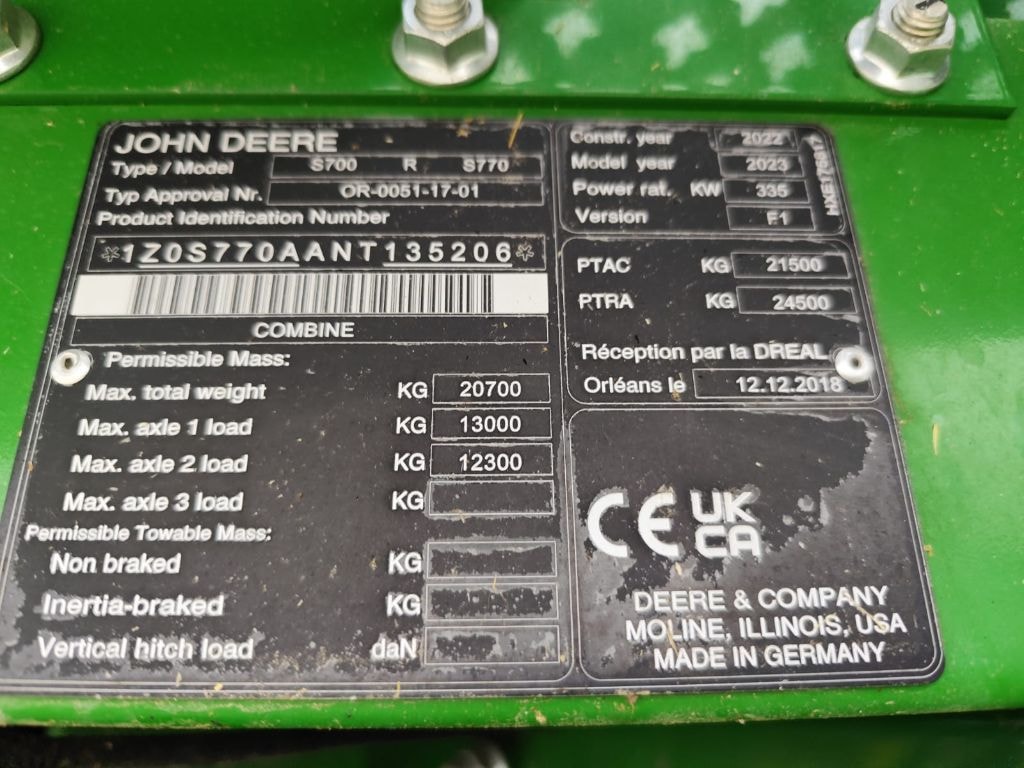 Moissonneuse JOHN DEERE S770 - photo slide 13