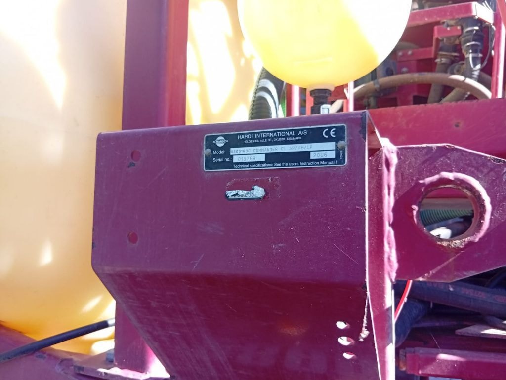 Pulverisateur HARDI Commander 2800 - photo slide 4