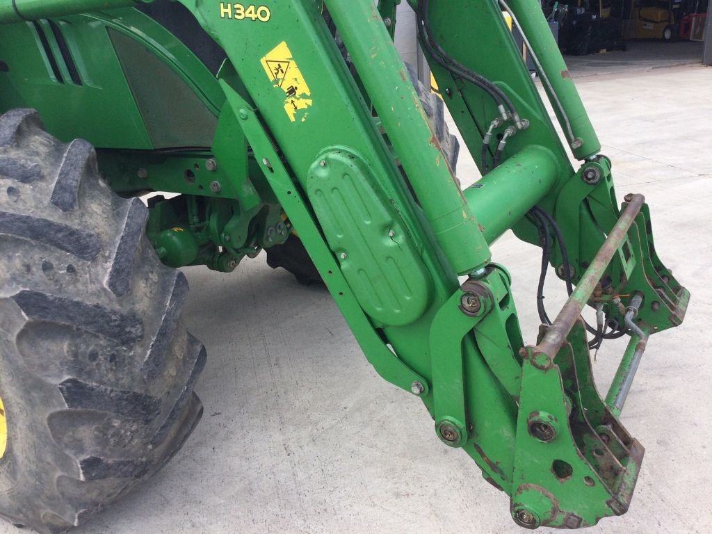 Tracteur chargeur JOHN DEERE 6115M - photo slide 8