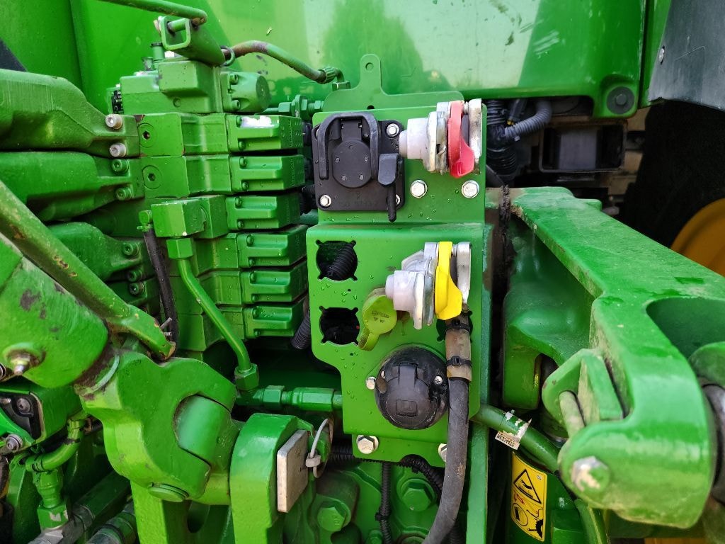 Tracteur JOHN DEERE 7230R 6.8L - photo slide 11