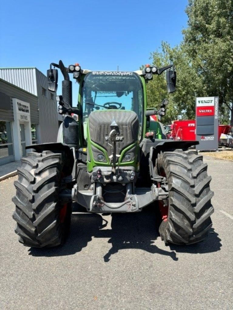 Tracteur FENDT 716 VARIO POWER + - photo slide 2