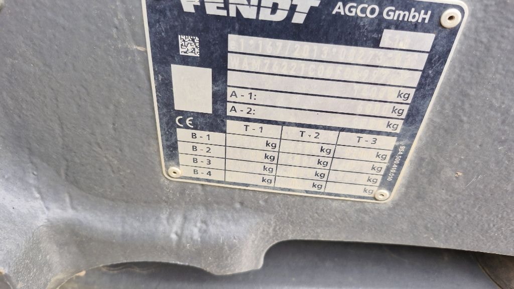 Tracteur FENDT 718 VARIO POWER - photo slide 13