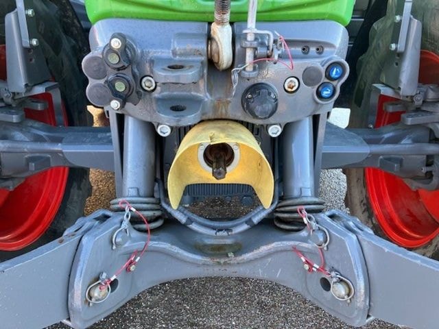 Tracteur FENDT 516 PROFI - photo slide 8