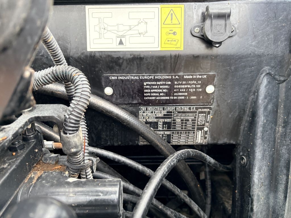 Tracteur NEW HOLLAND T6.165 EC - photo slide 17