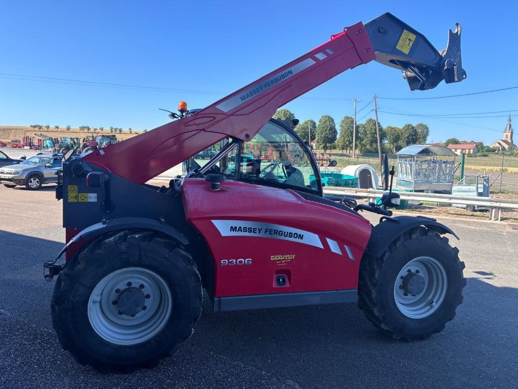 Telescopique MASSEY FERGUSON 9306 - photo slide 2