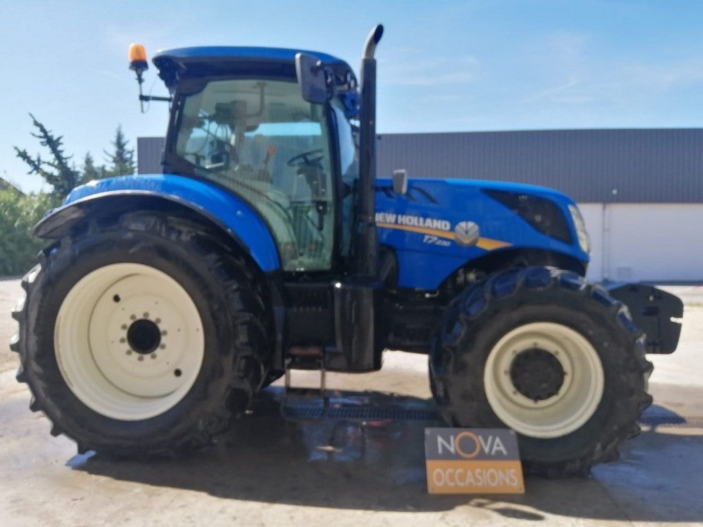 Tracteur NEW HOLLAND T7.230 - photo slide 43