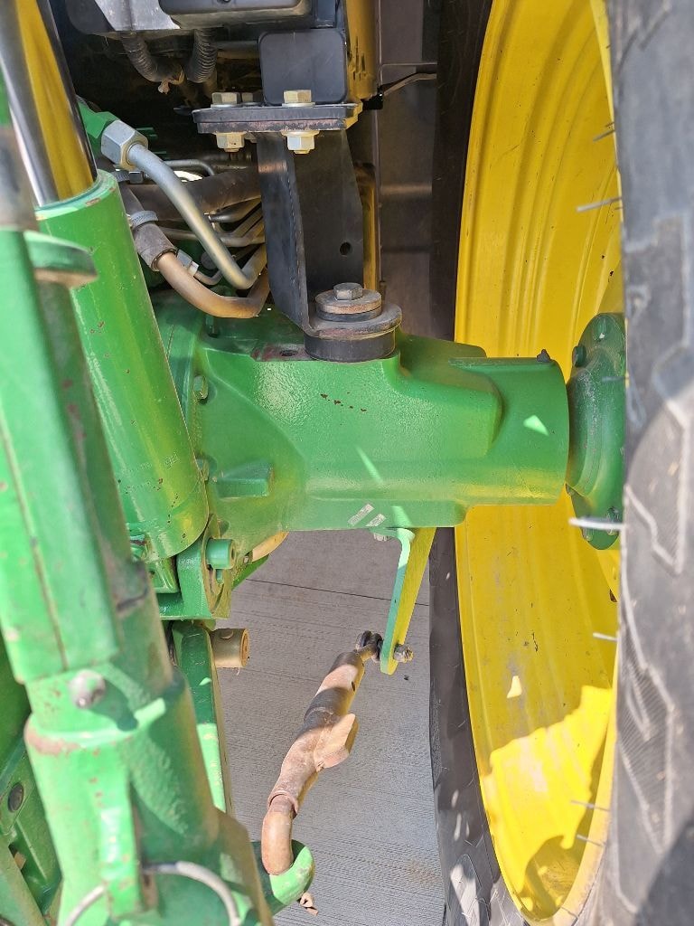 Tracteur JOHN DEERE 6150R - photo slide 8