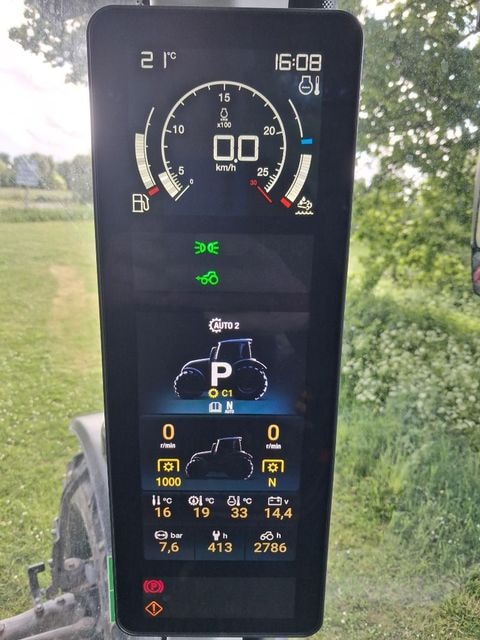 Tracteur VALTRA T215 - photo slide 15