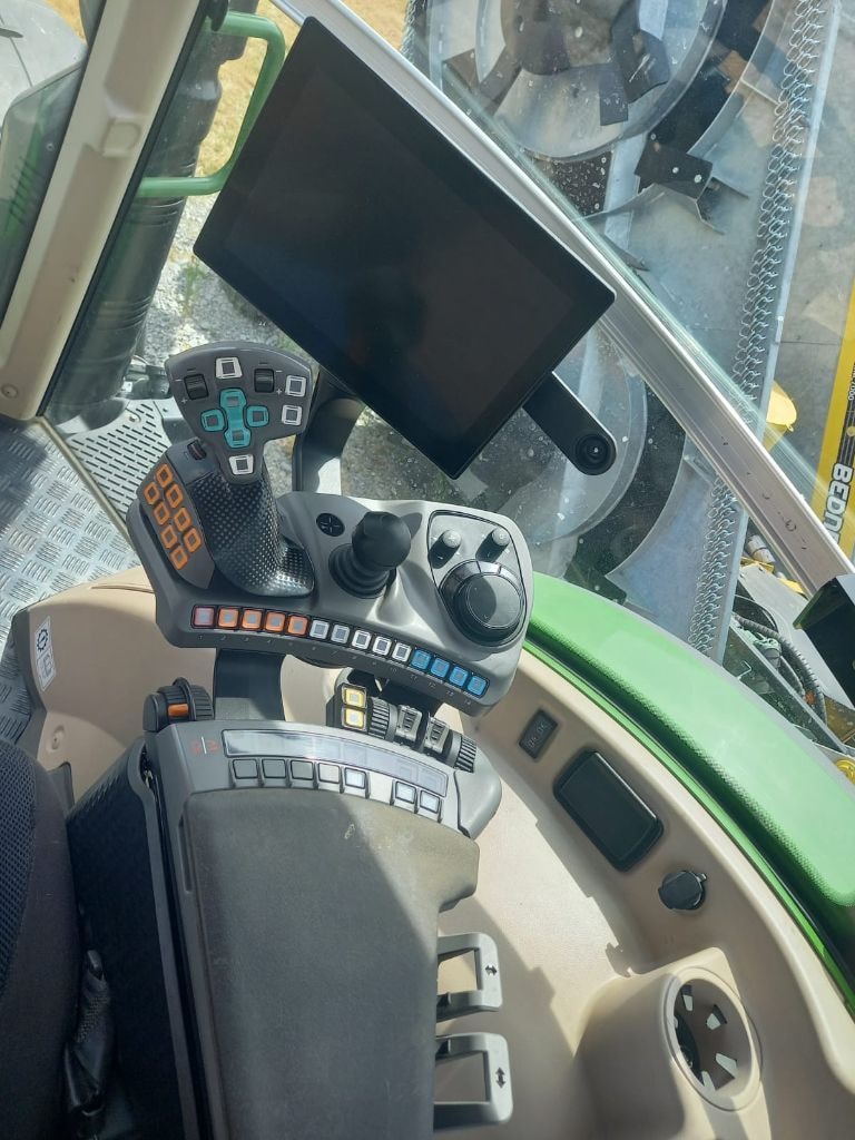 Tracteur FENDT 720 VARIO POWER - photo slide 20