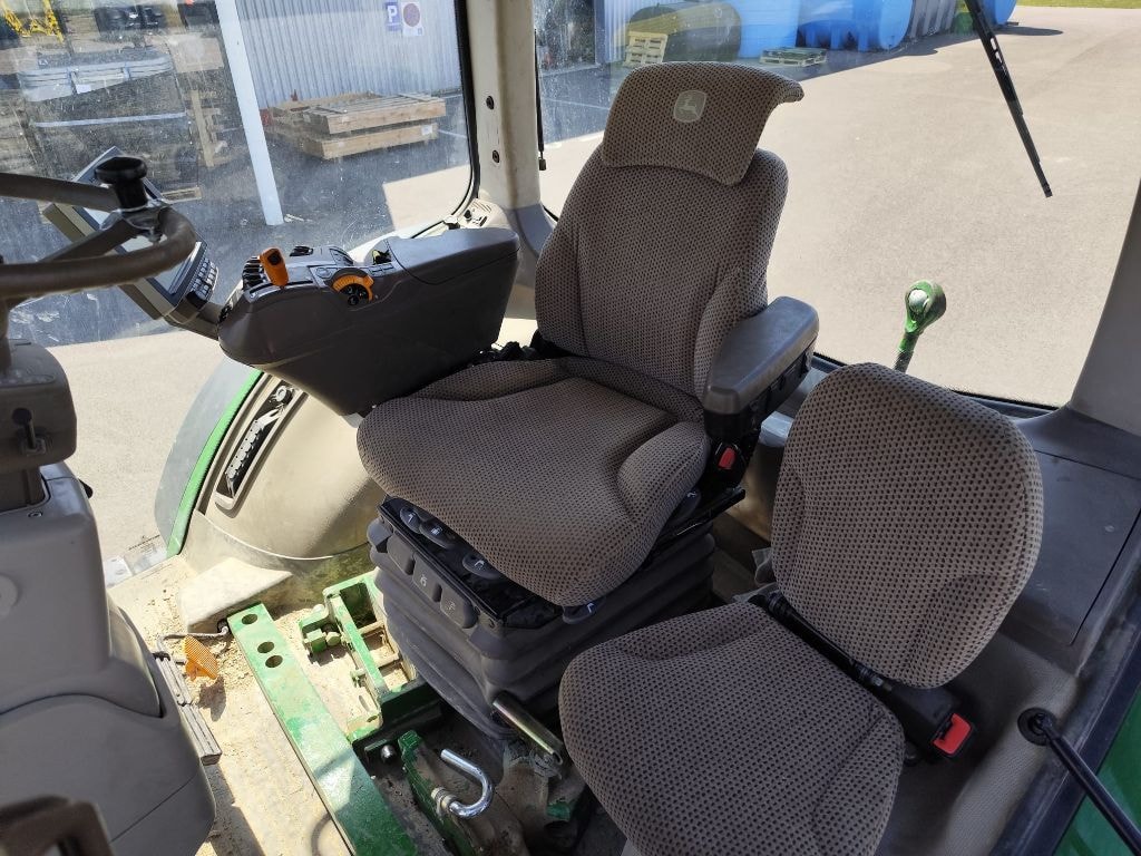 Tracteur JOHN DEERE 7230R - photo slide 6