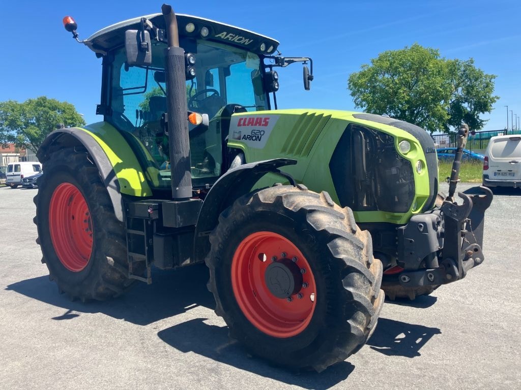 Tracteur CLAAS ARION 620 - photo slide 13