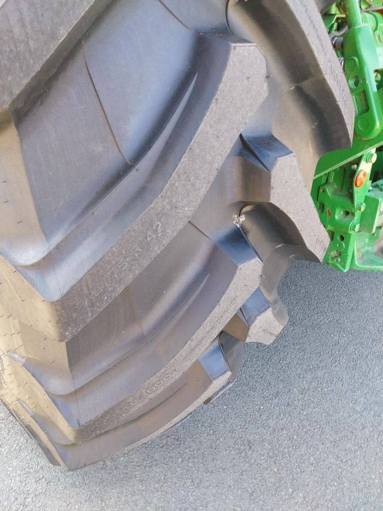 Tracteur JOHN DEERE 8R310 - photo slide 17