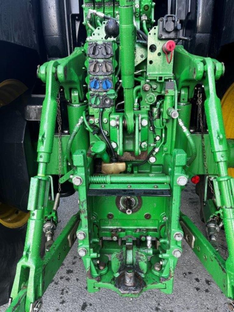 Tracteur JOHN DEERE 6195R - photo slide 21