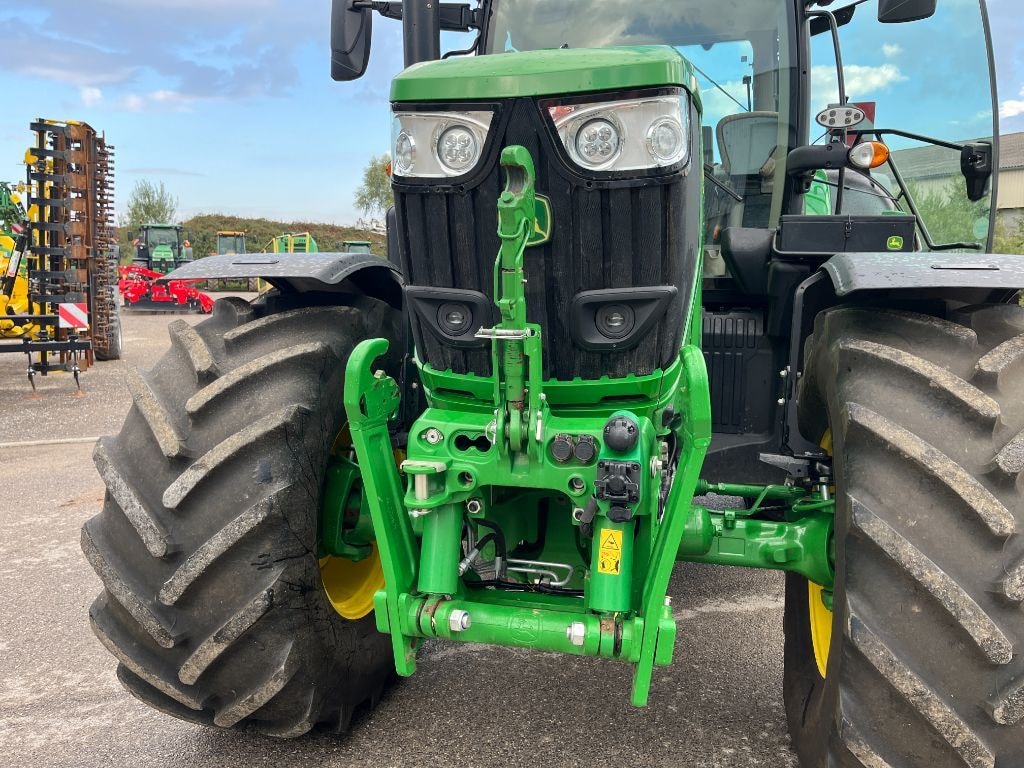 Tracteur JOHN DEERE 6R 215 - photo slide 35