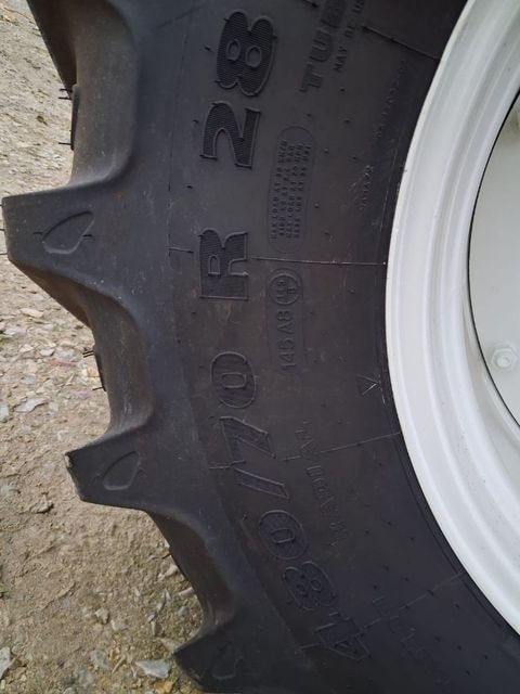 Tracteur VALTRA T174ED - photo slide 23