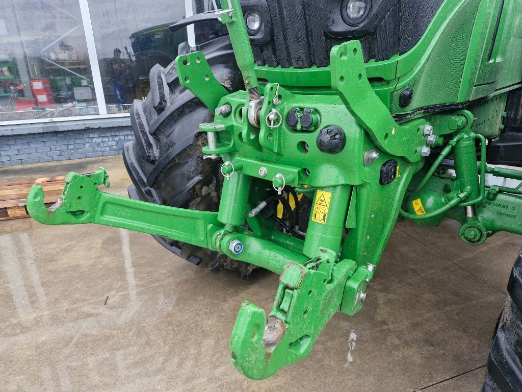 Tracteur JOHN DEERE 6250R - photo slide 10