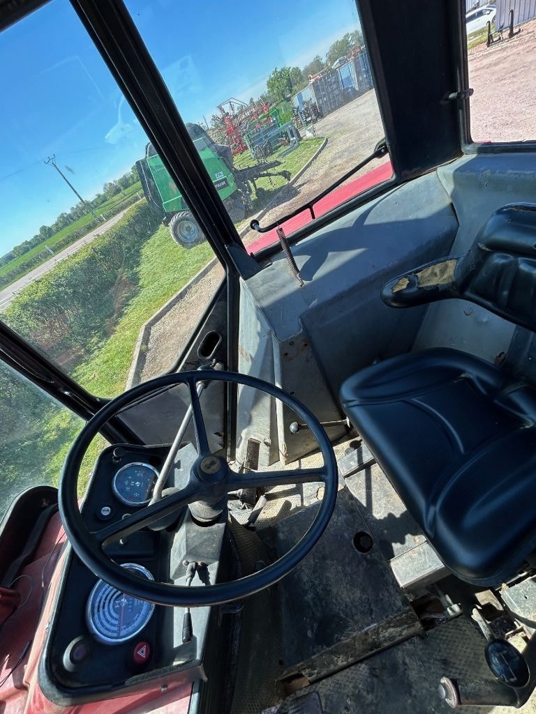 Tracteur CASE IH 743 - photo slide 29