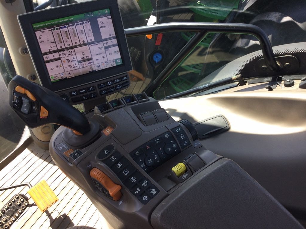 Tracteur JOHN DEERE 6195R - photo slide 11