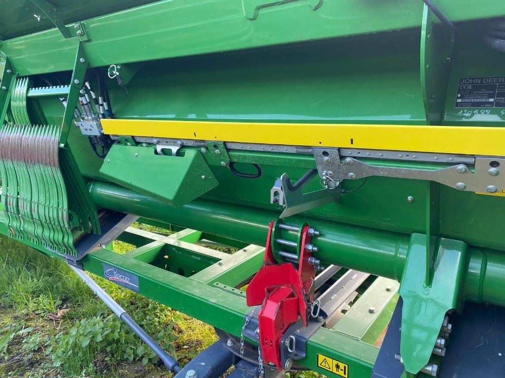 Moissonneuse JOHN DEERE S770 - photo slide 20