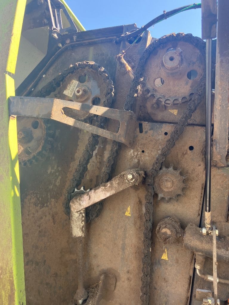 Presse balles rondes CLAAS ROLLANT 520 RC - photo slide 16