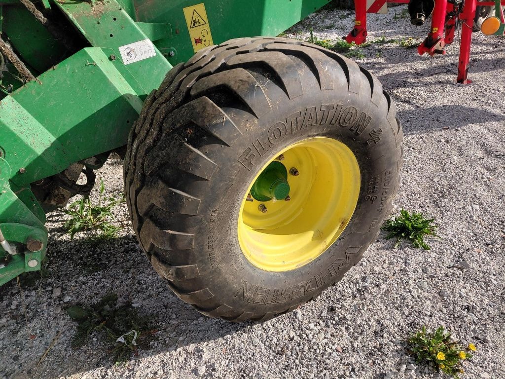 Presse balles rondes JOHN DEERE V 461 M RC 13 FILET - photo slide 6