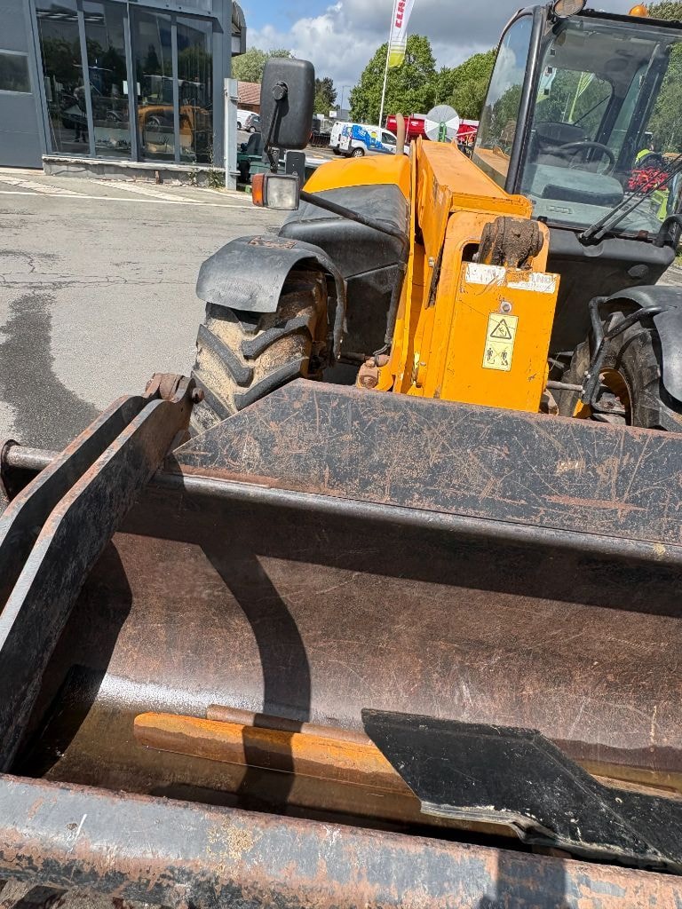 Telescopique JCB 531 70 - photo slide 36