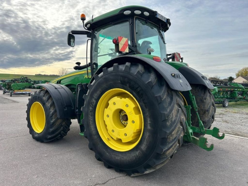 Tracteur JOHN DEERE 8400R - photo slide 7