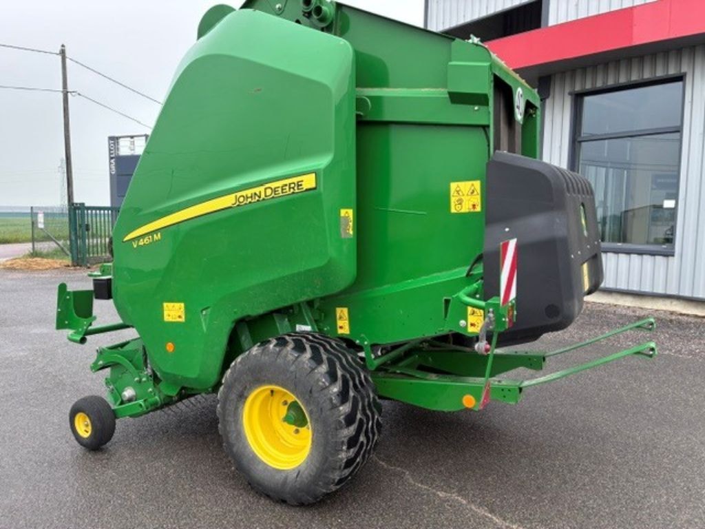 Presse balles rondes JOHN DEERE V461M - photo slide 15