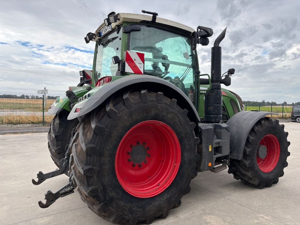 Tracteur FENDT 718 VARIO POWER - photo slide 5