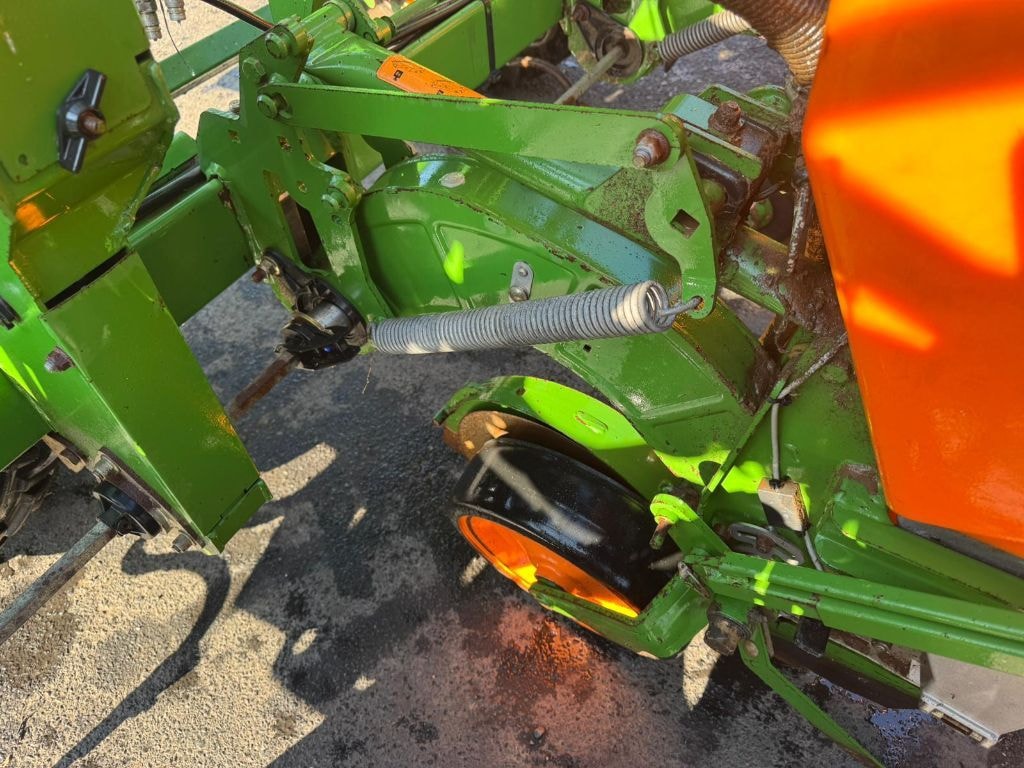 Semoir monograine AMAZONE ED 452 K - photo slide 10
