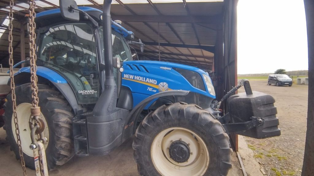 Tracteur NEW HOLLAND T6.145 - photo slide 2