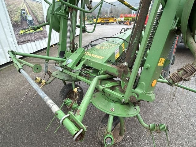 Faneuse KRONE KW 7.92/8 - photo slide 5