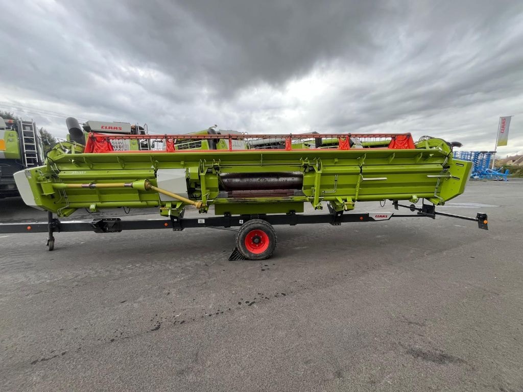 Moissonneuse CLAAS LEXION 750 - photo slide 19