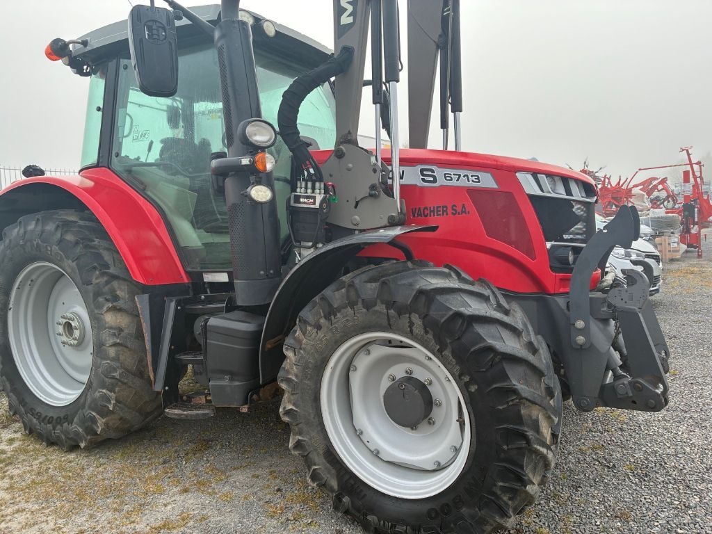Tracteur chargeur MASSEY FERGUSON 6713S DYNA-6 ESSENTIAL - photo slide 6