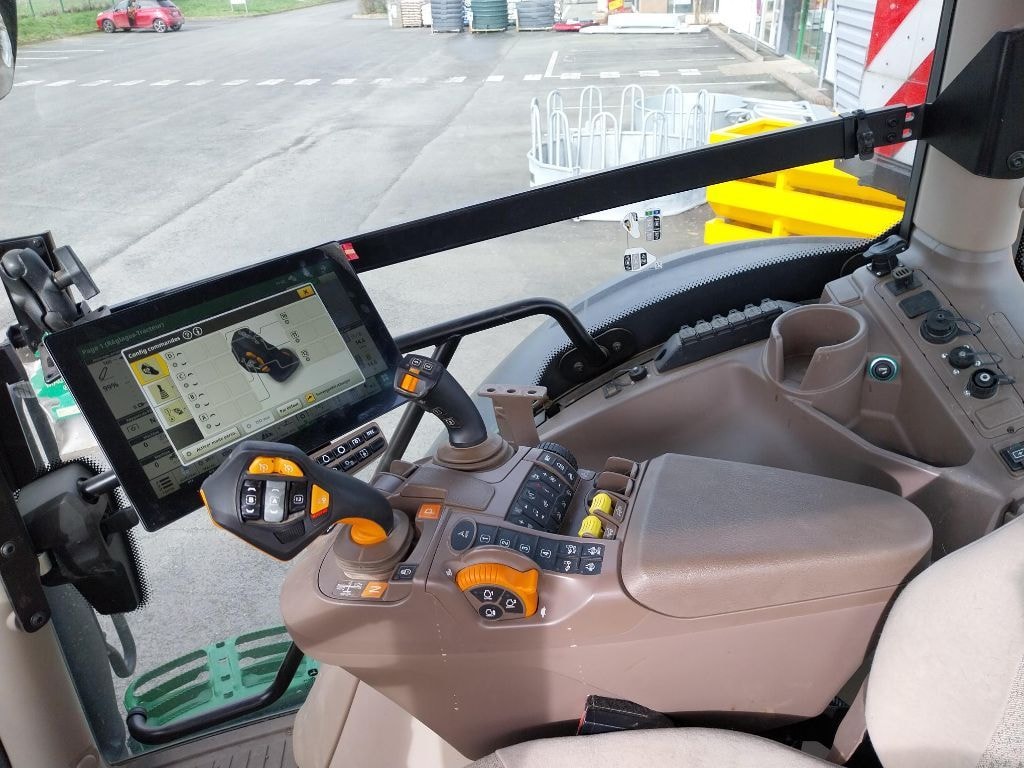 Tracteur JOHN DEERE 6R195 - photo slide 7