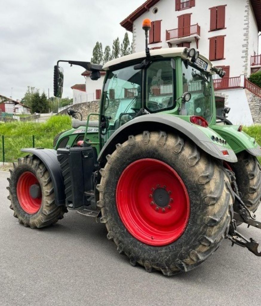 Tracteur FENDT 720 VARIO PROFI - photo slide 2