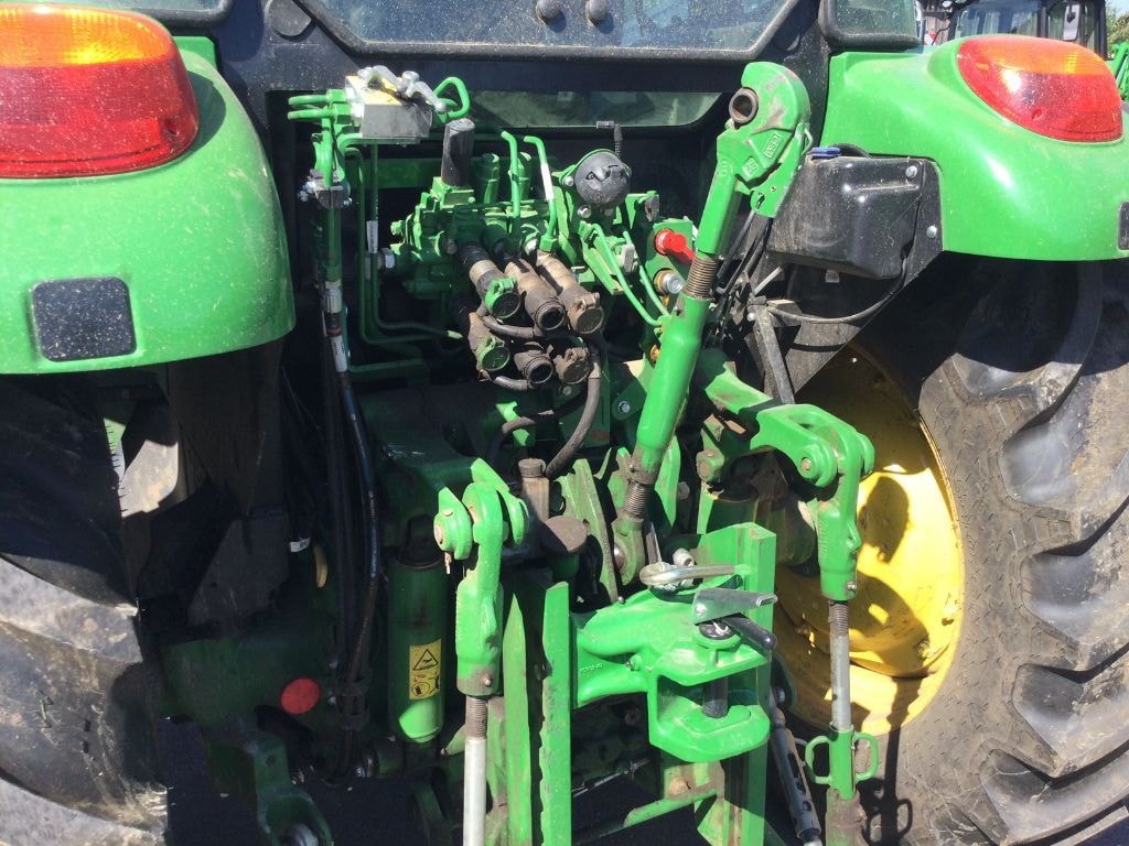 Tracteur chargeur JOHN DEERE 5100M - photo slide 18