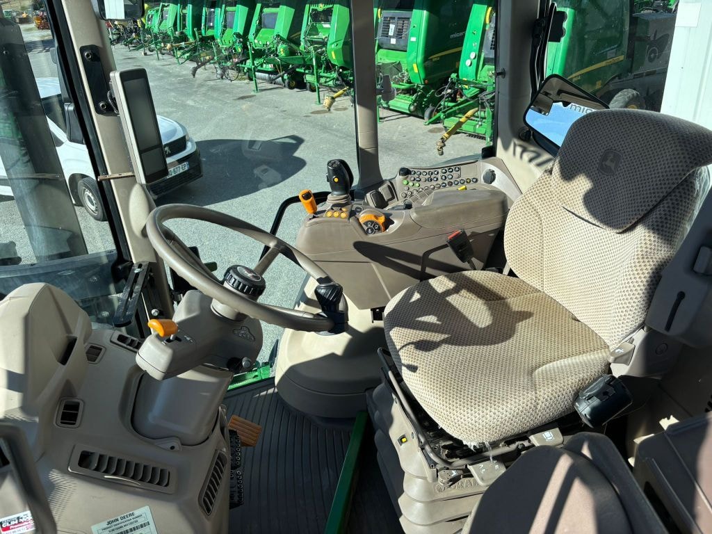 Tracteur JOHN DEERE 6155M - photo slide 6