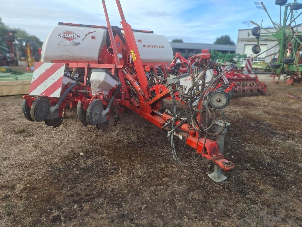 Semoir monograine KUHN PLANTER 3 MARG TR 5M00 - photo slide 3