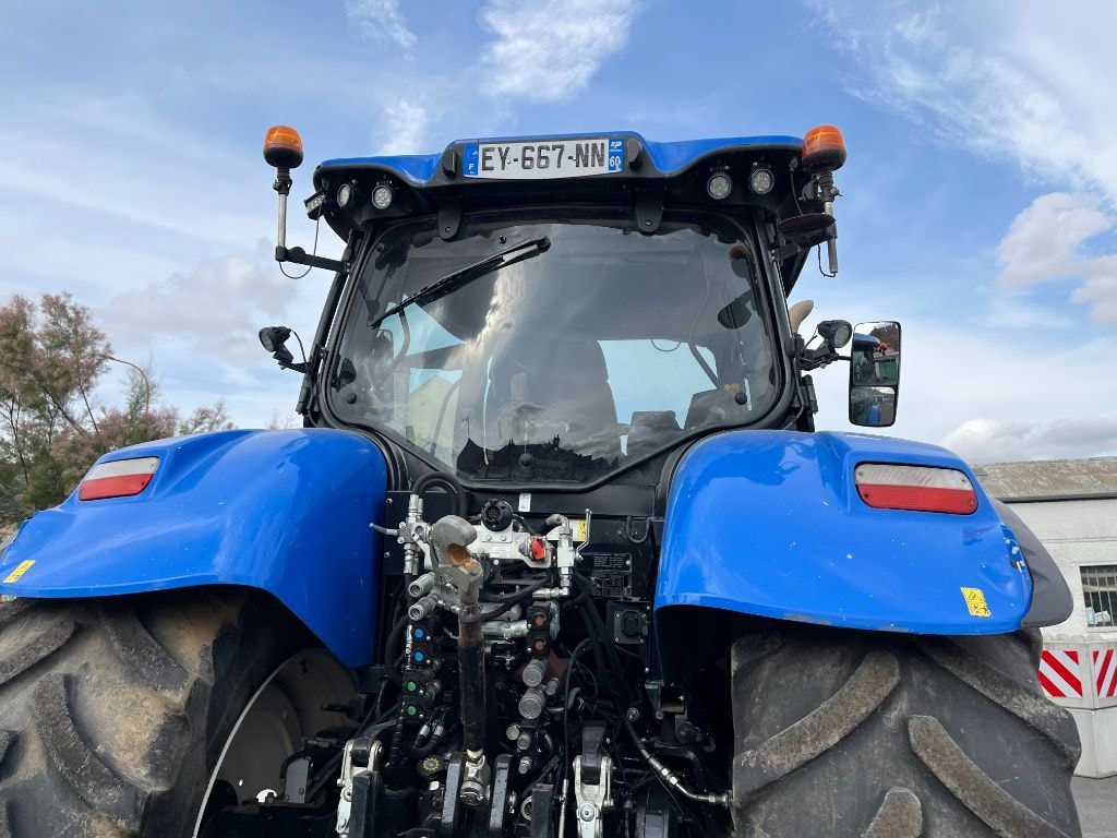 Tracteur NEW HOLLAND T7.225 - photo slide 8