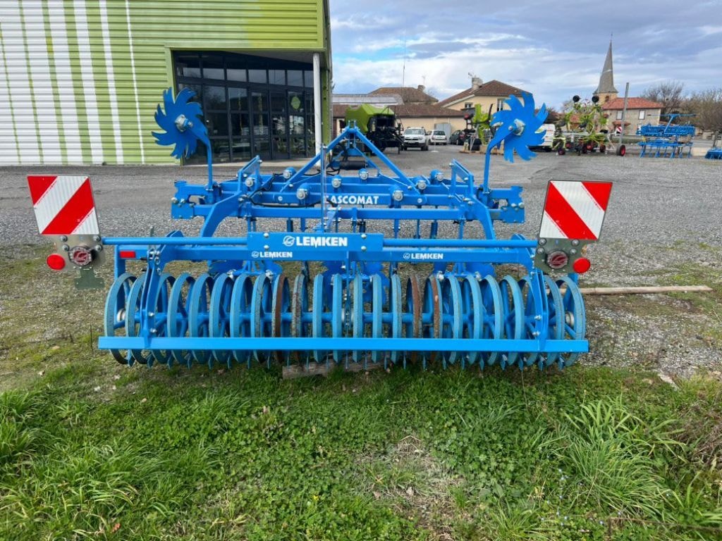 Dechaumeur LEMKEN KARAT 10/300 U - photo slide 5