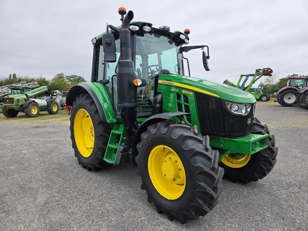 Tracteur JOHN DEERE 6100M - photo slide 2