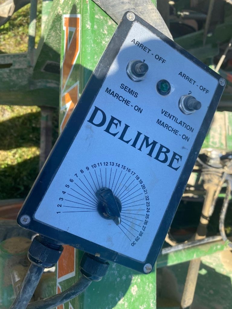 Semoir monograine AMAZONE ED 452 - photo slide 6