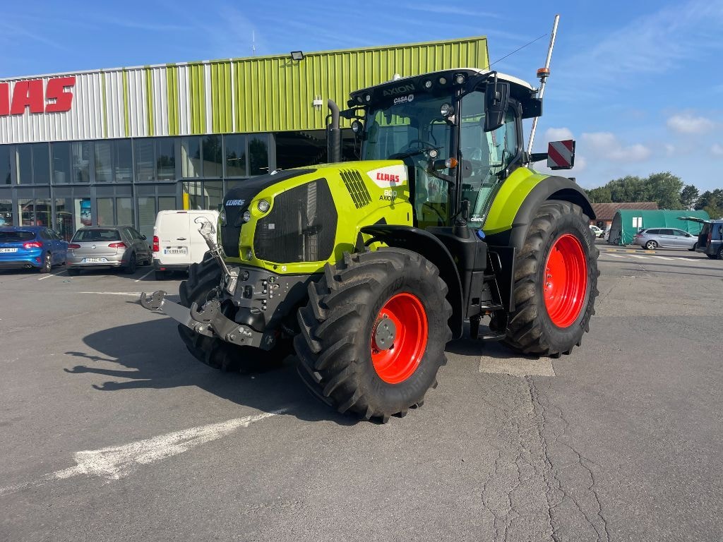 Tracteur CLAAS Axion 800 Cmatic cis + - photo slide 1