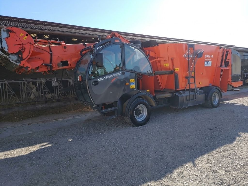 Melangeuse automotrice KUHN Spw 14 compact - photo slide 2